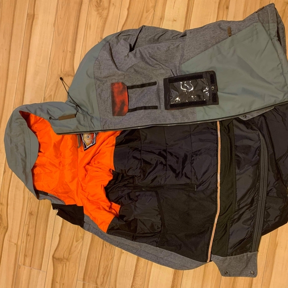Ski jacket / coat - Picture 3 of 5